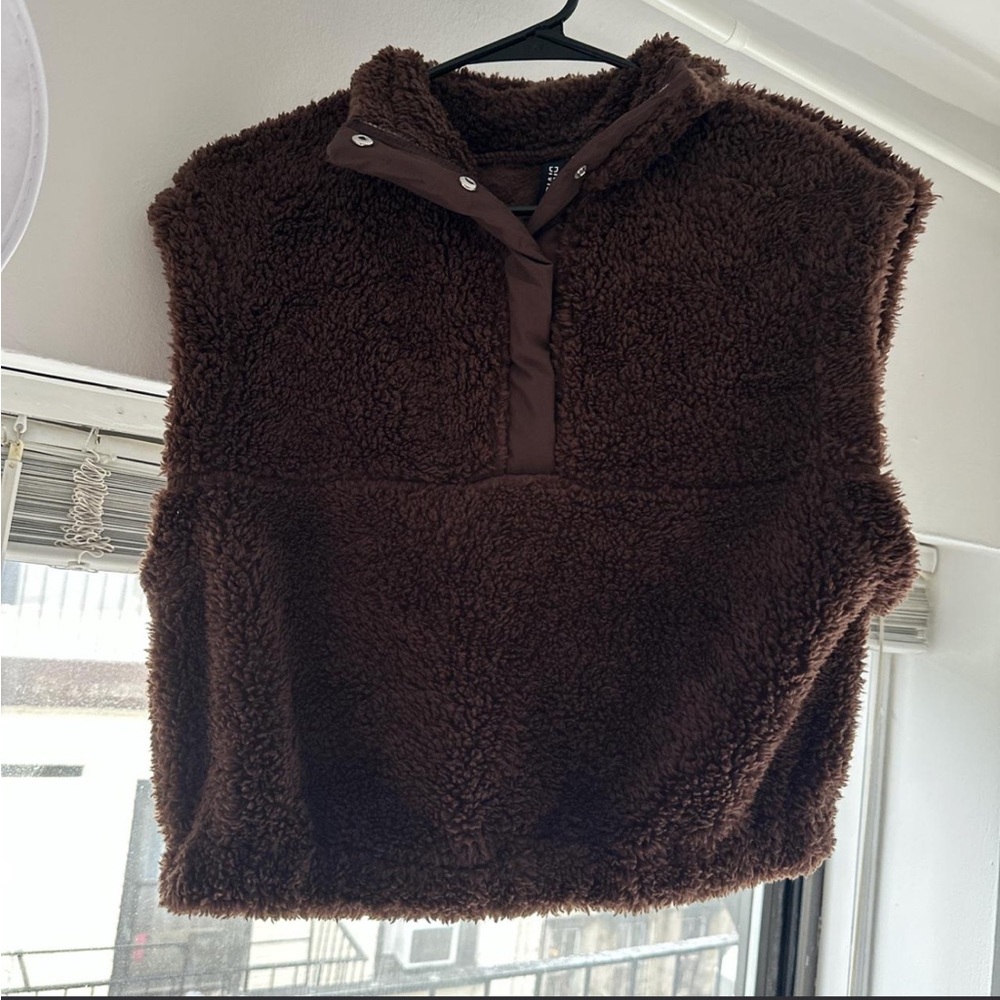 Cozy Sherpa Sleeveless Pullover Vest - Dark Brown